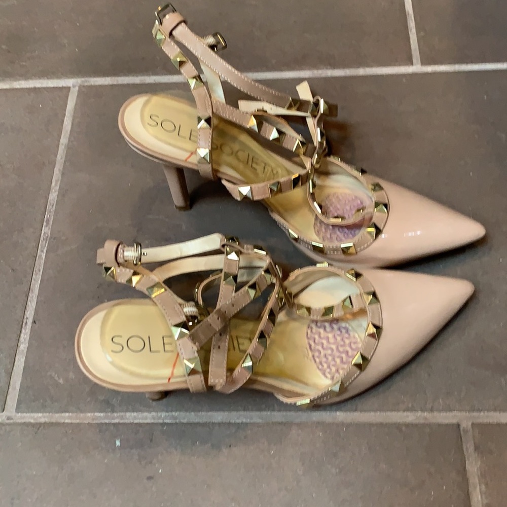 sole society rockstud